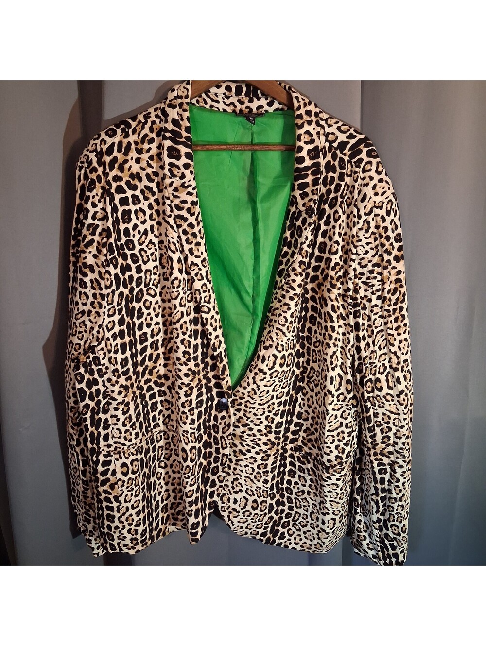 Lisa International Women's 3X Leopard Print Blazer with Green Lining